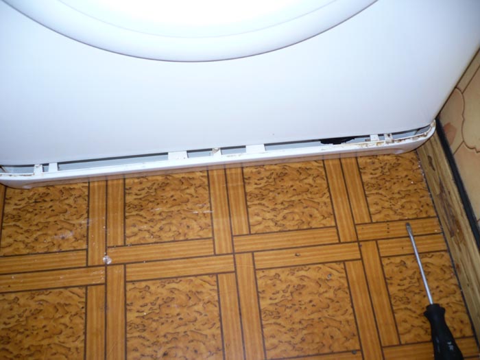 Замена насоса в стиральной машине Indesit в Харькове
